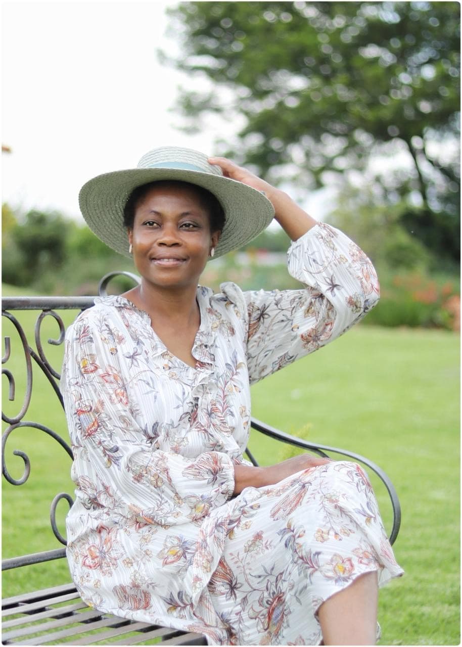 Dr. Yvonne Bare-Dumbu